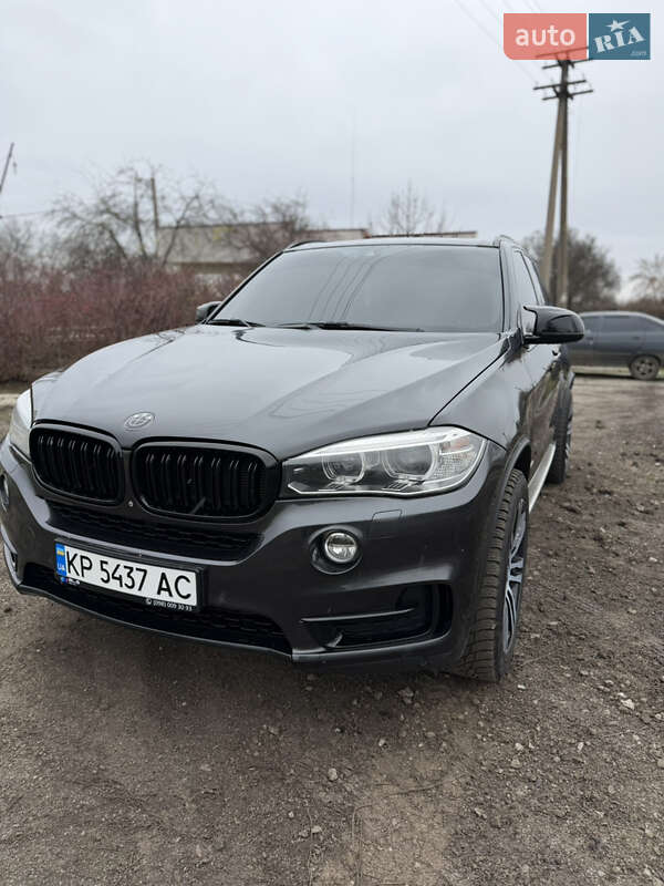 Позашляховик / Кросовер BMW X5 2014 в Запоріжжі