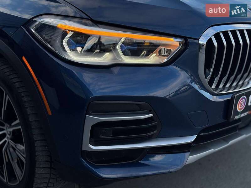 Внедорожник / Кроссовер BMW X5 2022 в Ровно