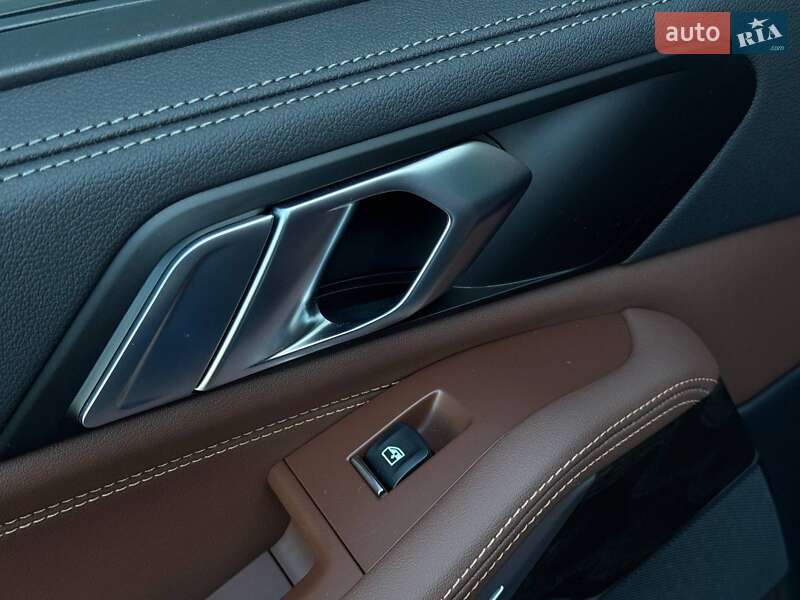 Внедорожник / Кроссовер BMW X5 2022 в Ровно