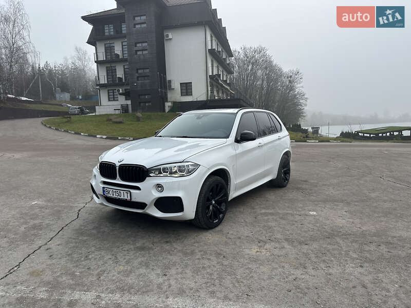 Внедорожник / Кроссовер BMW X5 2014 в Ровно