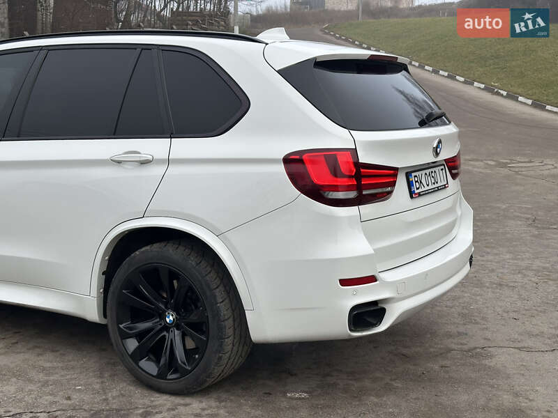 Внедорожник / Кроссовер BMW X5 2014 в Ровно