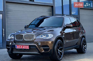Позашляховик / Кросовер BMW X5 2010 в Рівному