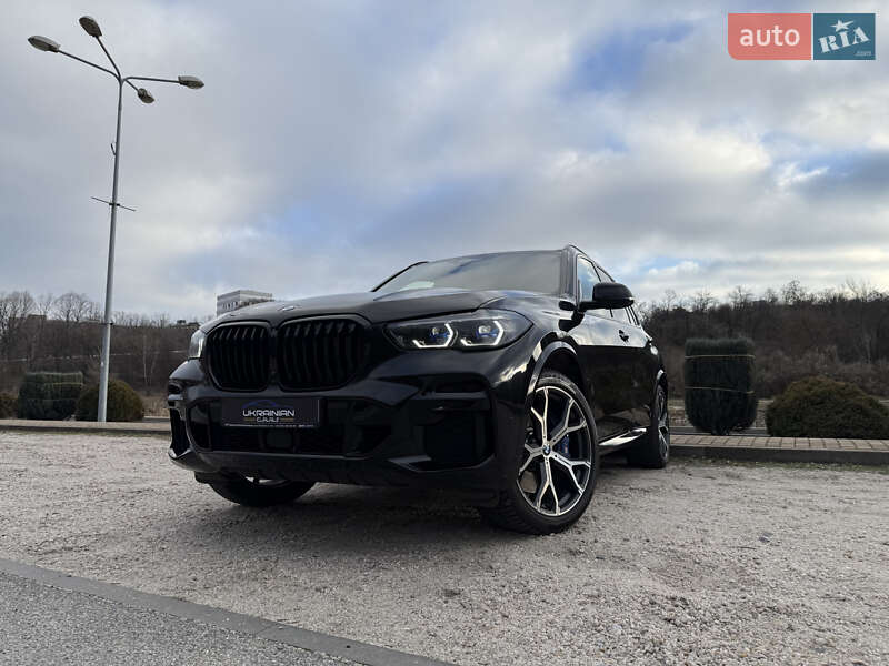 Внедорожник / Кроссовер BMW X5 2021 в Днепре