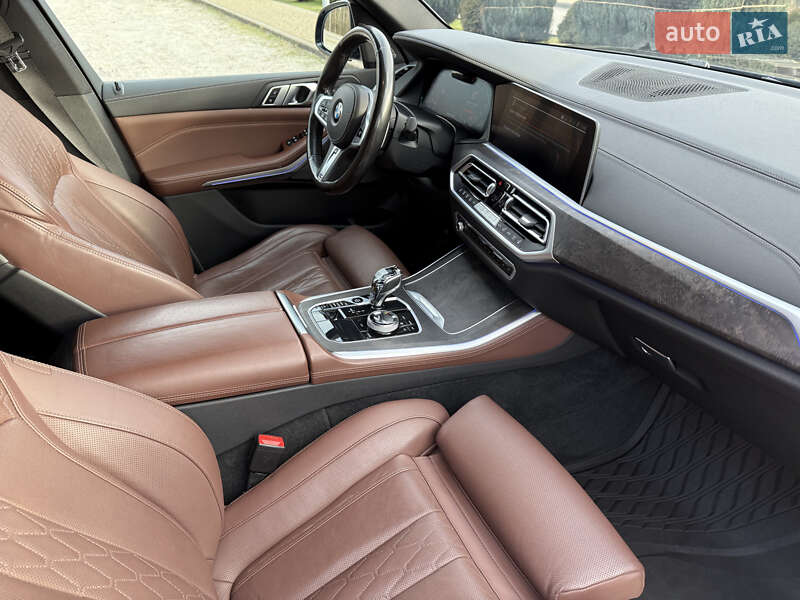 Внедорожник / Кроссовер BMW X5 2021 в Днепре