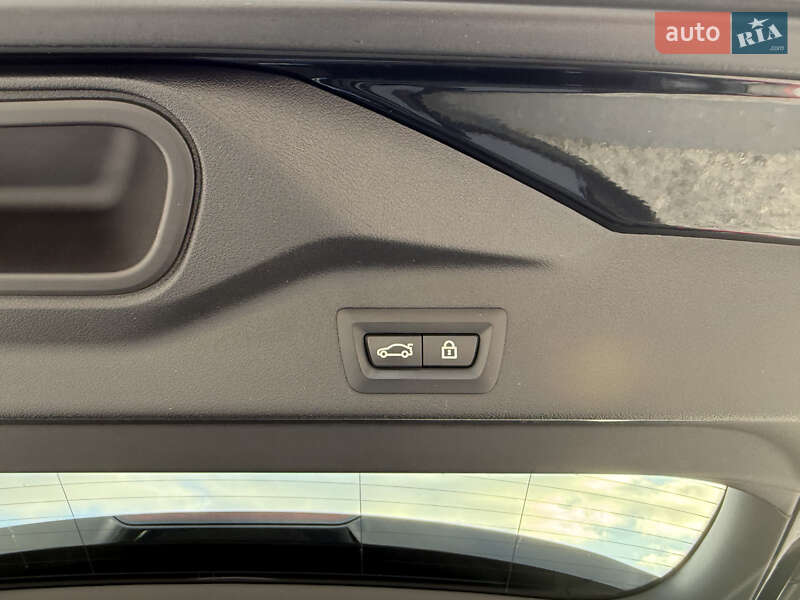 Внедорожник / Кроссовер BMW X5 2021 в Днепре