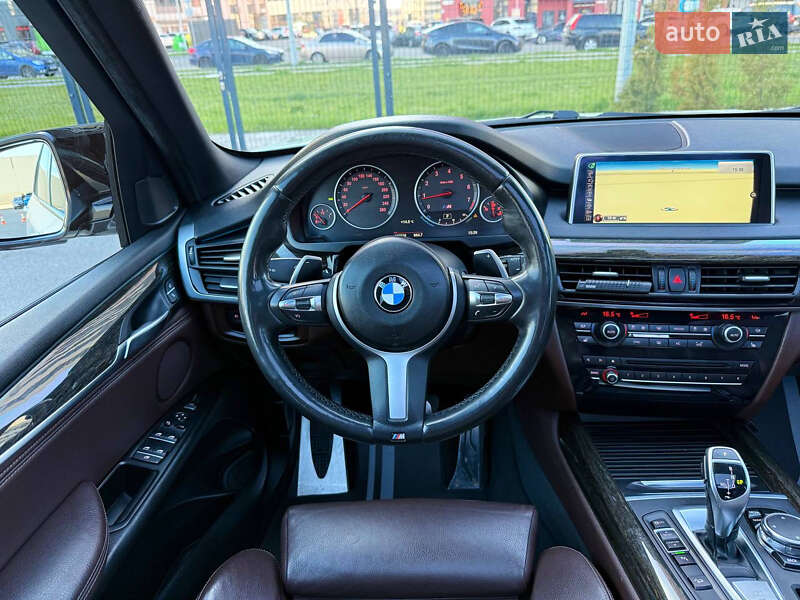 Внедорожник / Кроссовер BMW X5 2015 в Киеве