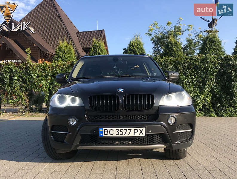 Внедорожник / Кроссовер BMW X5 2013 в Львове