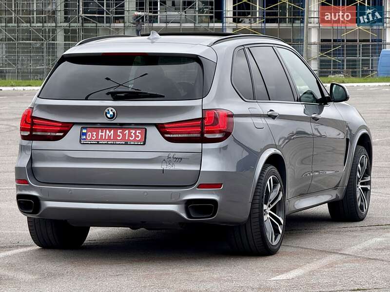 Внедорожник / Кроссовер BMW X5 2018 в Черновцах