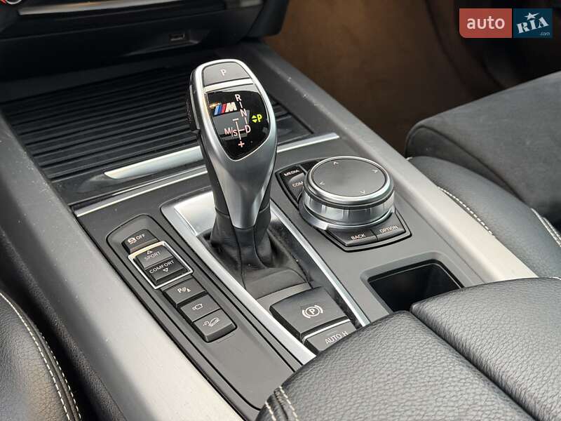 Внедорожник / Кроссовер BMW X5 2018 в Черновцах