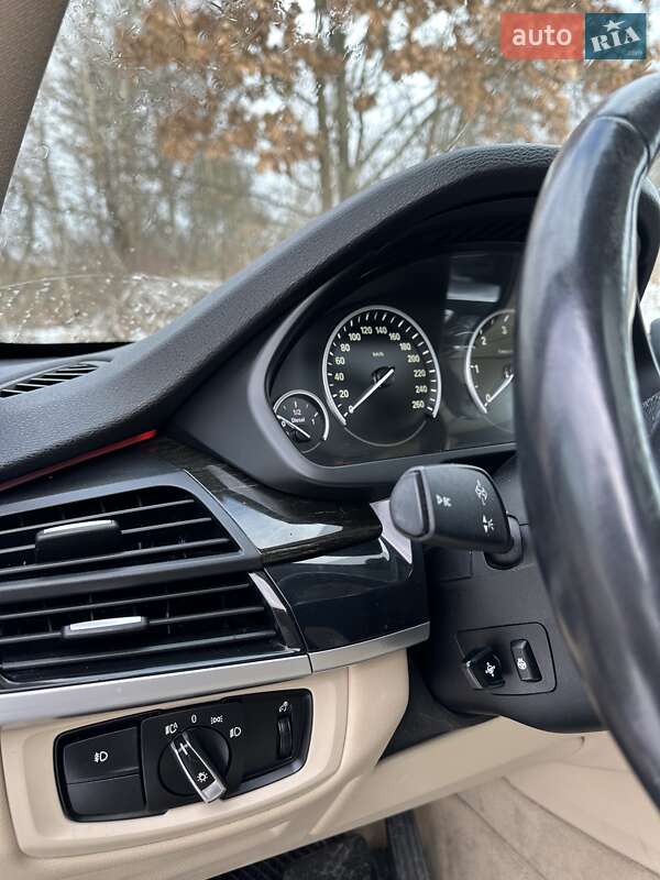 Внедорожник / Кроссовер BMW X5 2014 в Львове