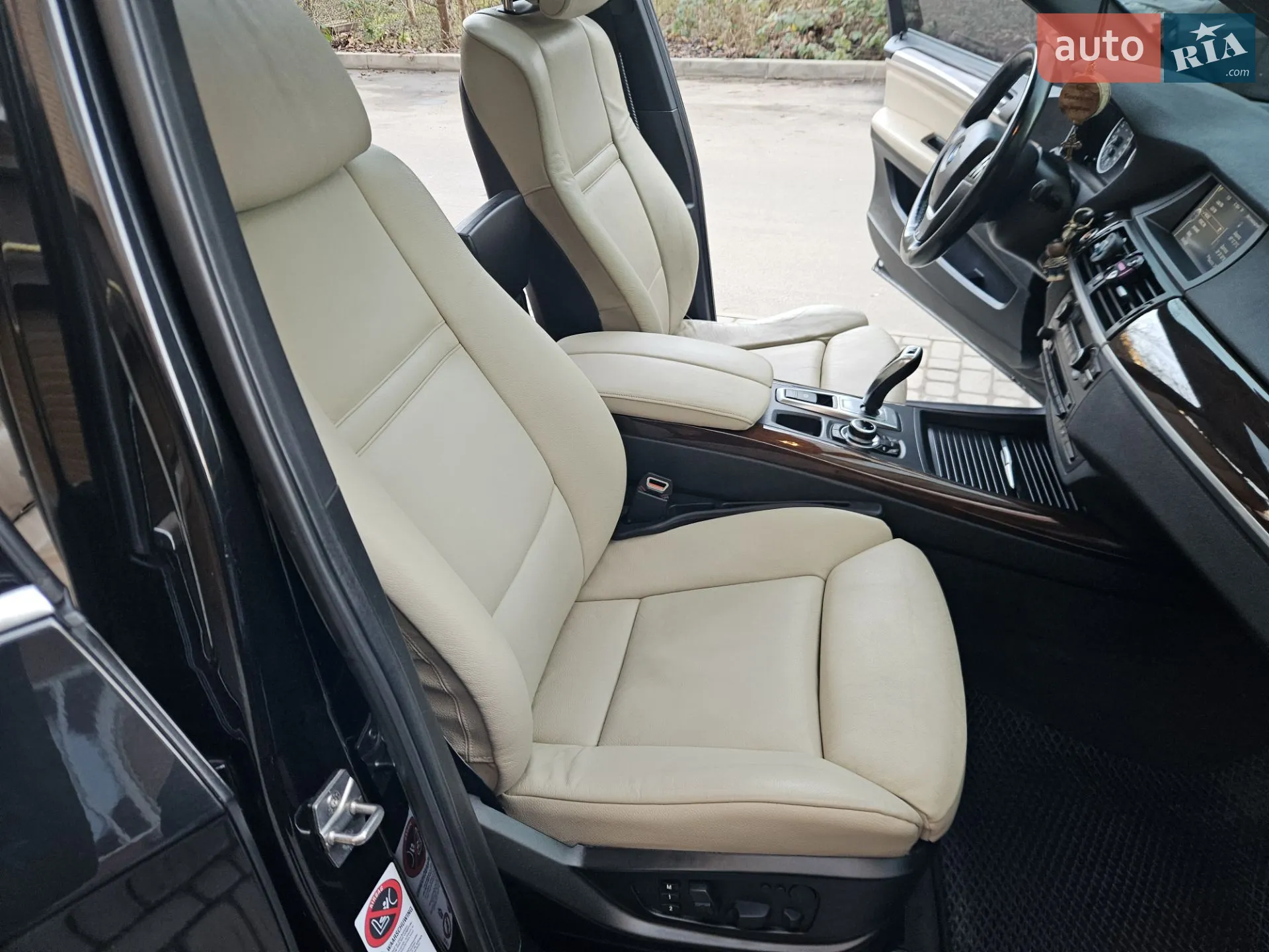 2011 BMW X5 - мініатюра 45