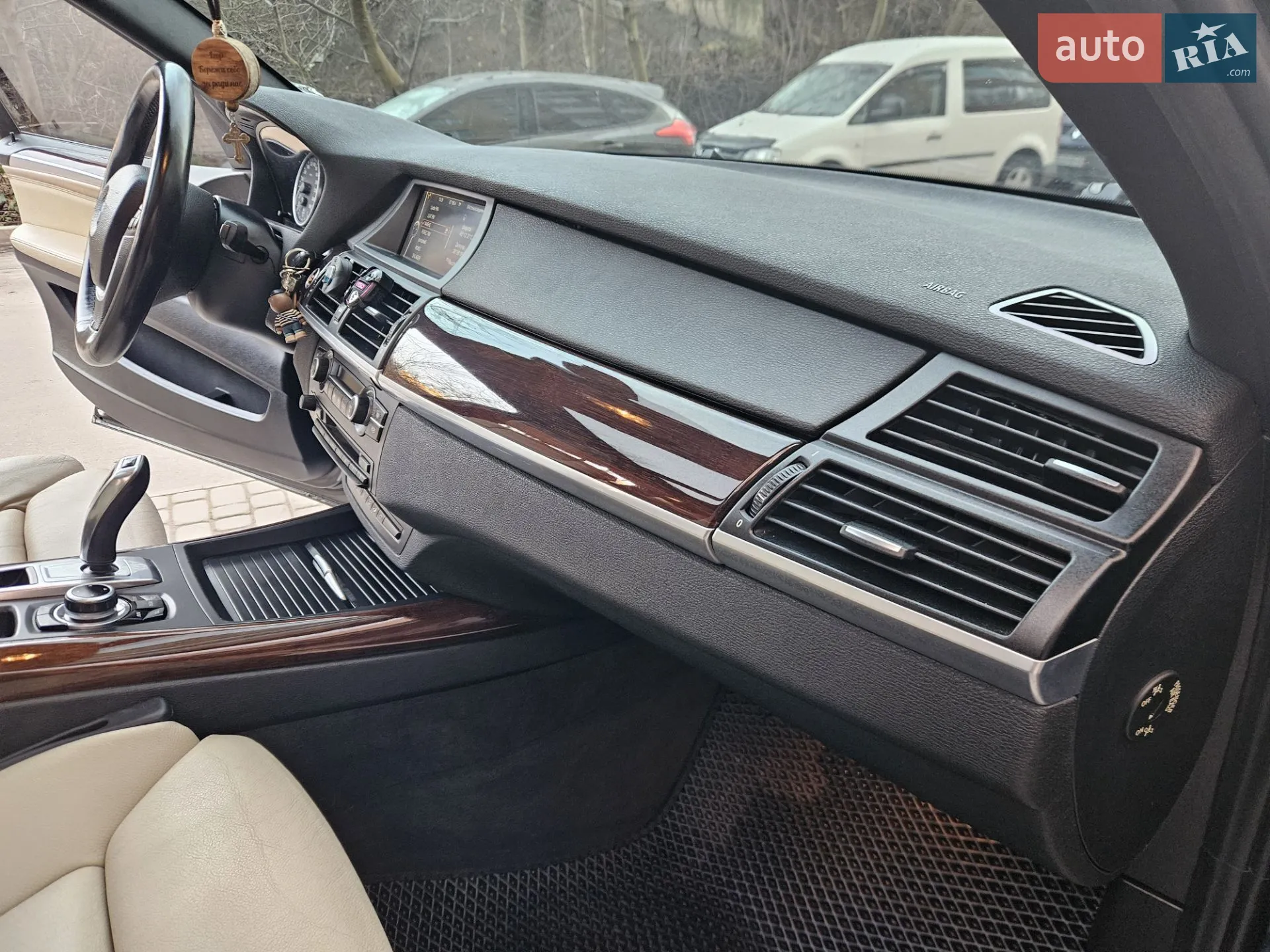 2011 BMW X5 - мініатюра 43