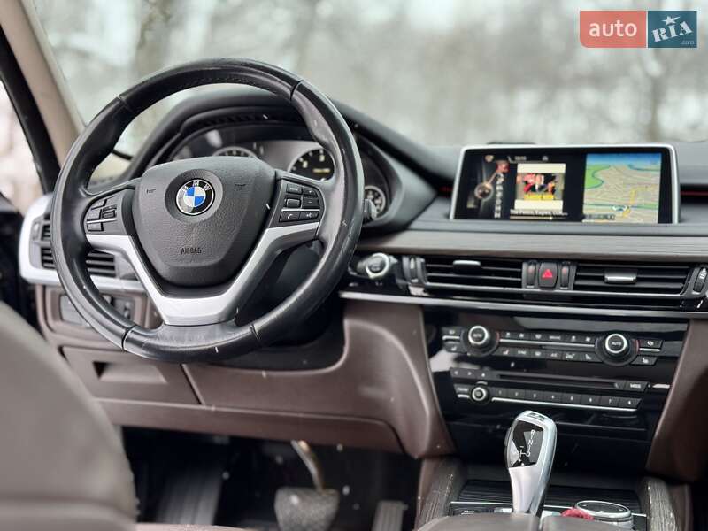 Внедорожник / Кроссовер BMW X5 2015 в Сумах