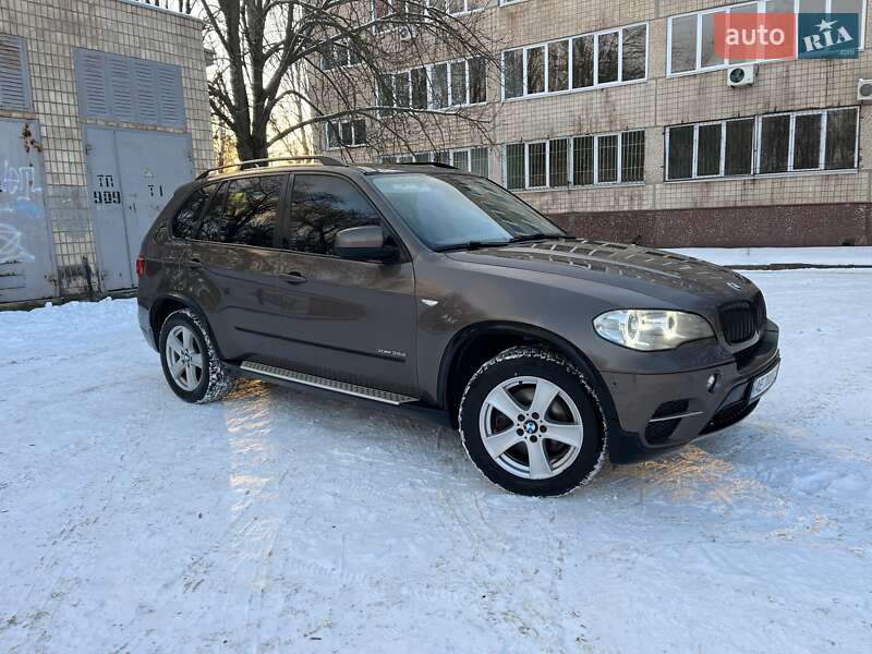 Внедорожник / Кроссовер BMW X5 2012 в Кривом Роге