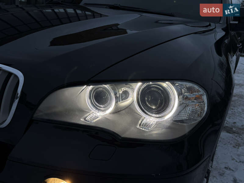 Внедорожник / Кроссовер BMW X5 2011 в Ровно