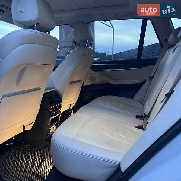 Позашляховик / Кросовер BMW X5 2014 в Івано-Франківську