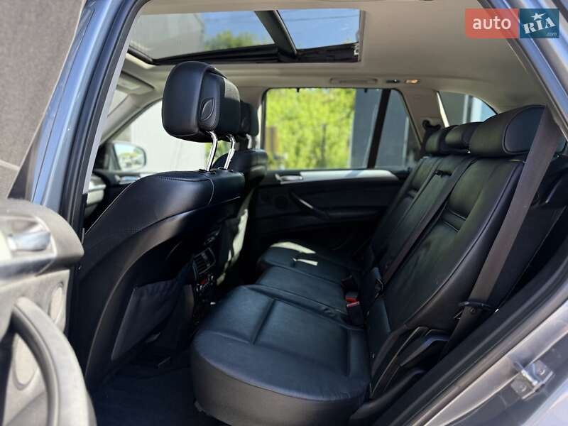 Внедорожник / Кроссовер BMW X5 2012 в Львове