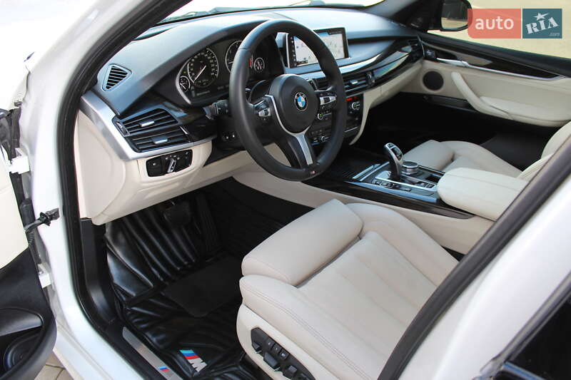 Внедорожник / Кроссовер BMW X5 2018 в Ровно