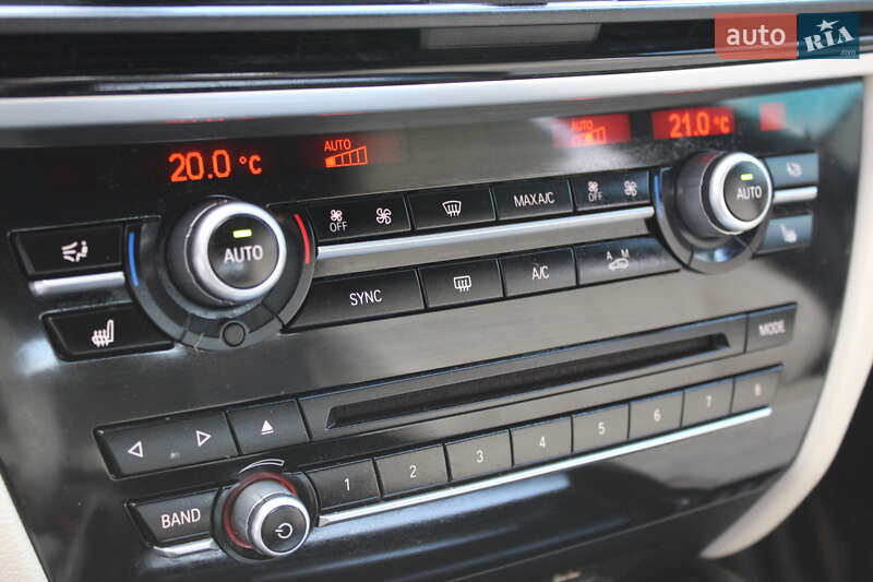 Внедорожник / Кроссовер BMW X5 2018 в Ровно