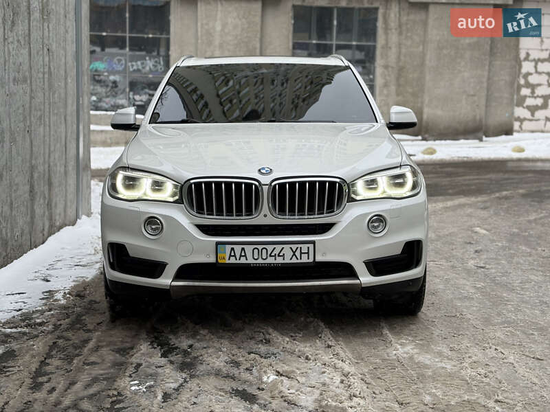 Внедорожник / Кроссовер BMW X5 2014 в Киеве