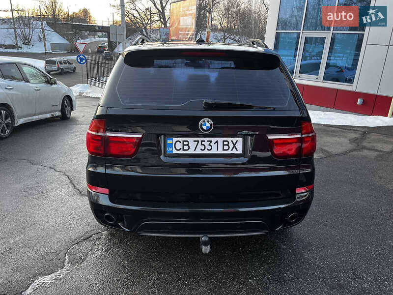 Внедорожник / Кроссовер BMW X5 2012 в Чернигове