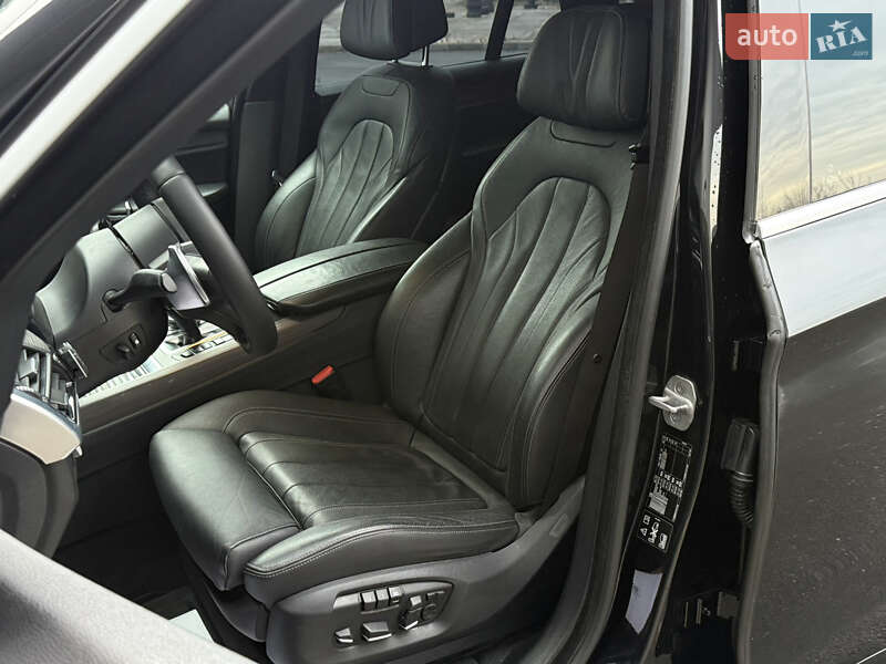 Внедорожник / Кроссовер BMW X5 2017 в Одессе