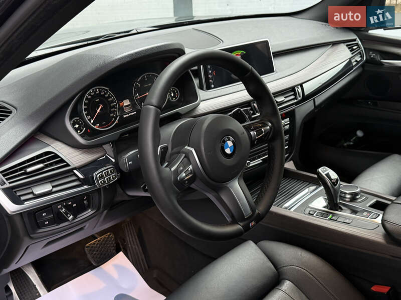 Внедорожник / Кроссовер BMW X5 2017 в Одессе