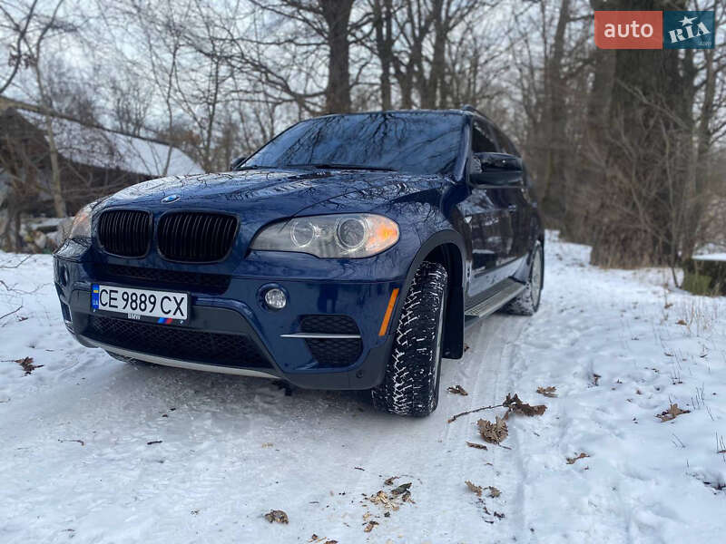 Внедорожник / Кроссовер BMW X5 2011 в Черновцах