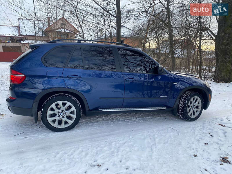 Внедорожник / Кроссовер BMW X5 2011 в Черновцах