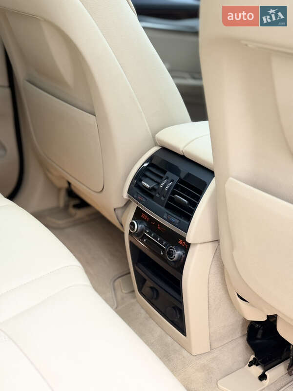 Внедорожник / Кроссовер BMW X5 2014 в Полтаве