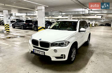 Позашляховик / Кросовер BMW X5 2015 в Дніпрі
