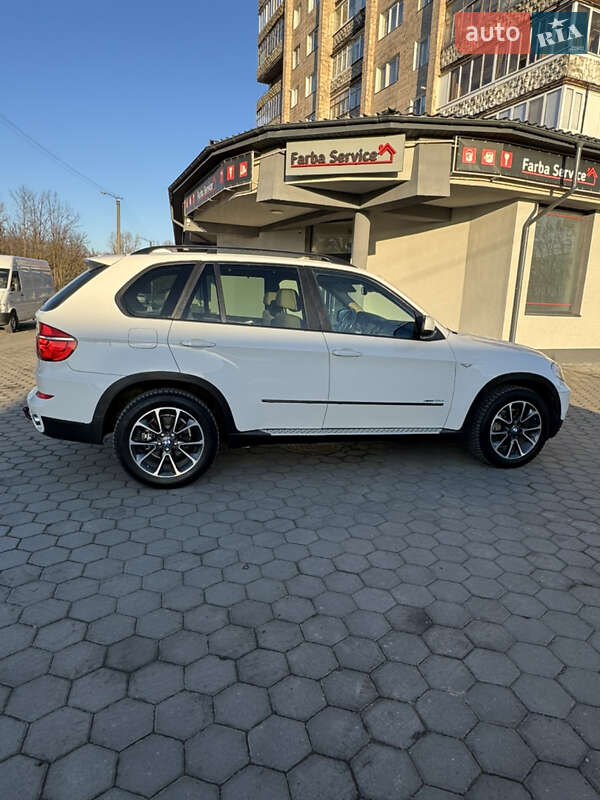 Внедорожник / Кроссовер BMW X5 2010 в Ивано-Франковске