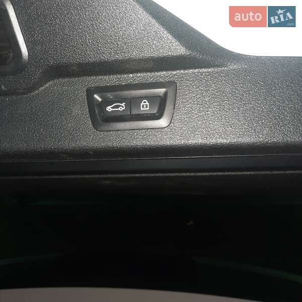 Позашляховик / Кросовер BMW X5 2014 в Чернівцях