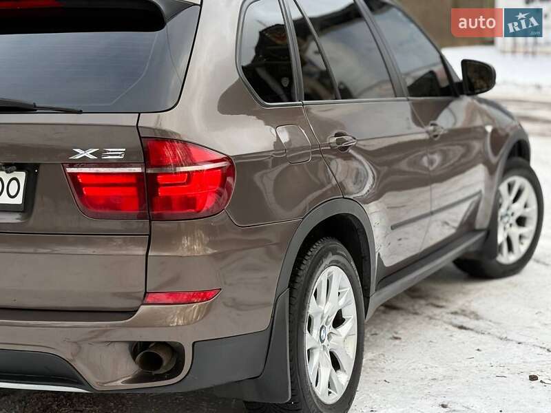 Внедорожник / Кроссовер BMW X5 2010 в Чернигове