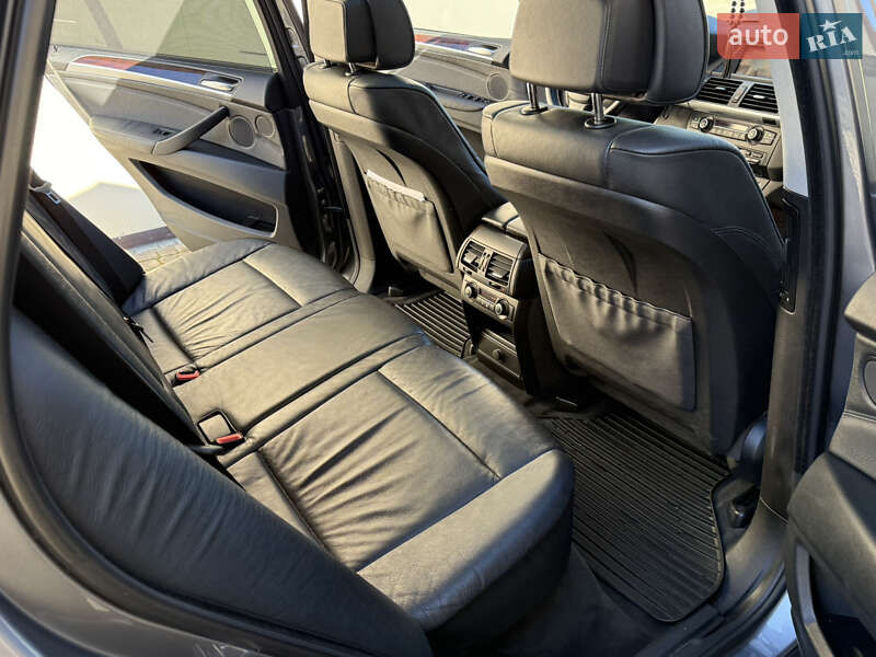 Внедорожник / Кроссовер BMW X5 2008 в Дрогобыче