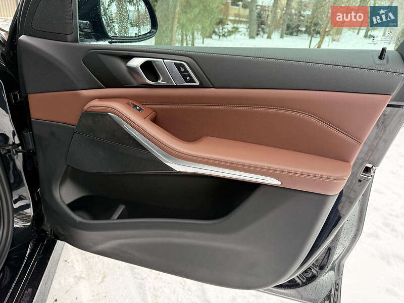 Внедорожник / Кроссовер BMW X5 2023 в Киеве