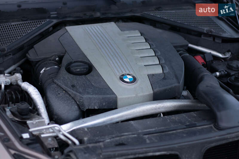 Позашляховик / Кросовер BMW X5 2012 в Києві фото 40 Позашляховик / Кросовер BMW X5 2012 в Києві