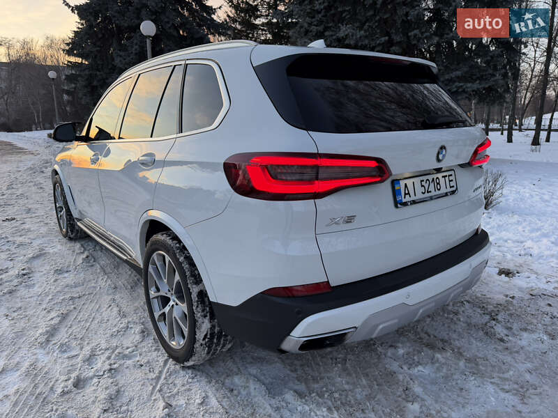Позашляховик / Кросовер BMW X5 2018 в Києві фото 11 Позашляховик / Кросовер BMW X5 2018 в Києві