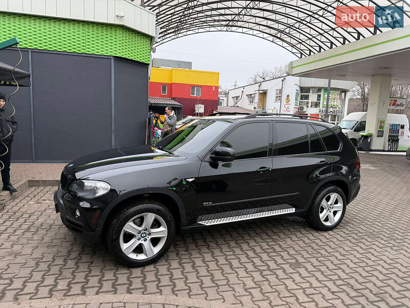 Внедорожник / Кроссовер BMW X5 2008 в Запорожье