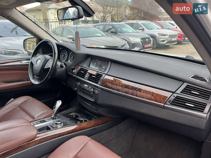 Внедорожник / Кроссовер BMW X5 2010 в Полтаве фото 18 Внедорожник / Кроссовер BMW X5 2010 в Полтаве