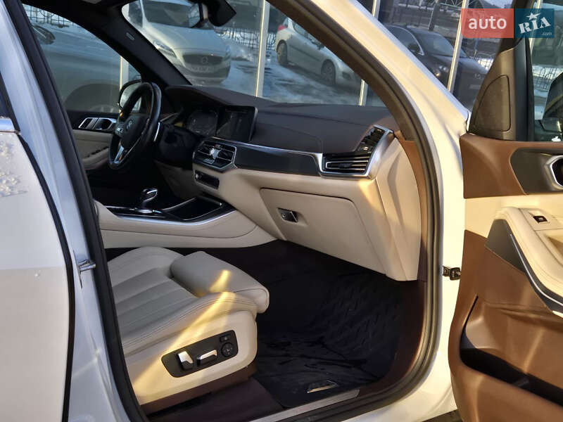 Внедорожник / Кроссовер BMW X5 2019 в Киеве фото 16 Внедорожник / Кроссовер BMW X5 2019 в Киеве
