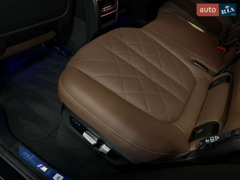 Внедорожник / Кроссовер BMW X5 2023 в Тернополе