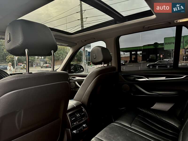 Внедорожник / Кроссовер BMW X5 2014 в Одессе
