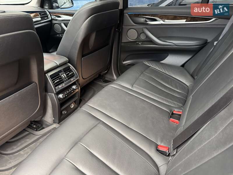 Внедорожник / Кроссовер BMW X5 2014 в Одессе