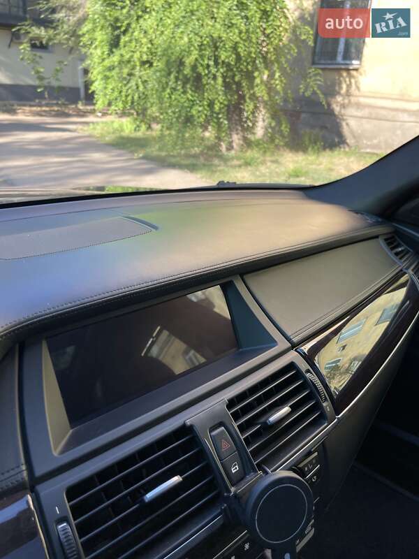 Позашляховик / Кросовер BMW X5 2011 в Кривому Розі
