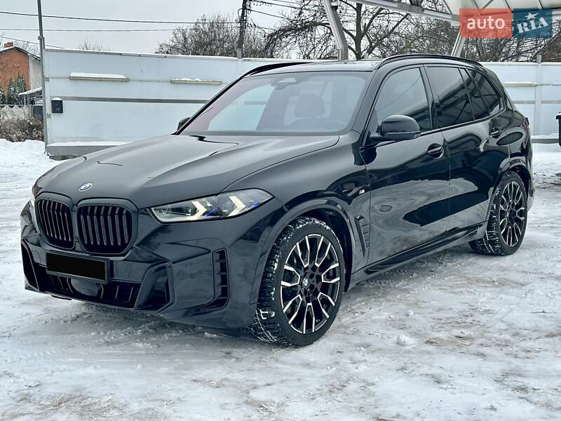 Внедорожник / Кроссовер BMW X5 2024 в Киеве