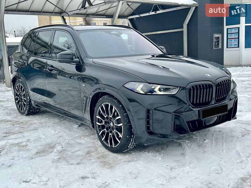 Внедорожник / Кроссовер BMW X5 2024 в Киеве