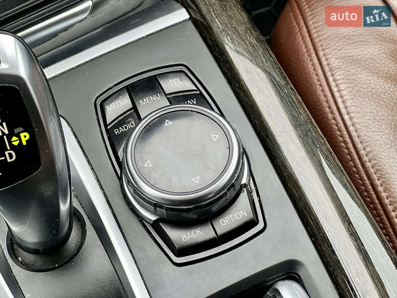 Внедорожник / Кроссовер BMW X5 2014 в Горишних Плавнях