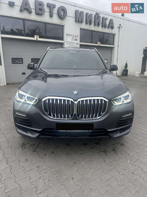 Позашляховик / Кросовер BMW X5 2018 в Вінниці