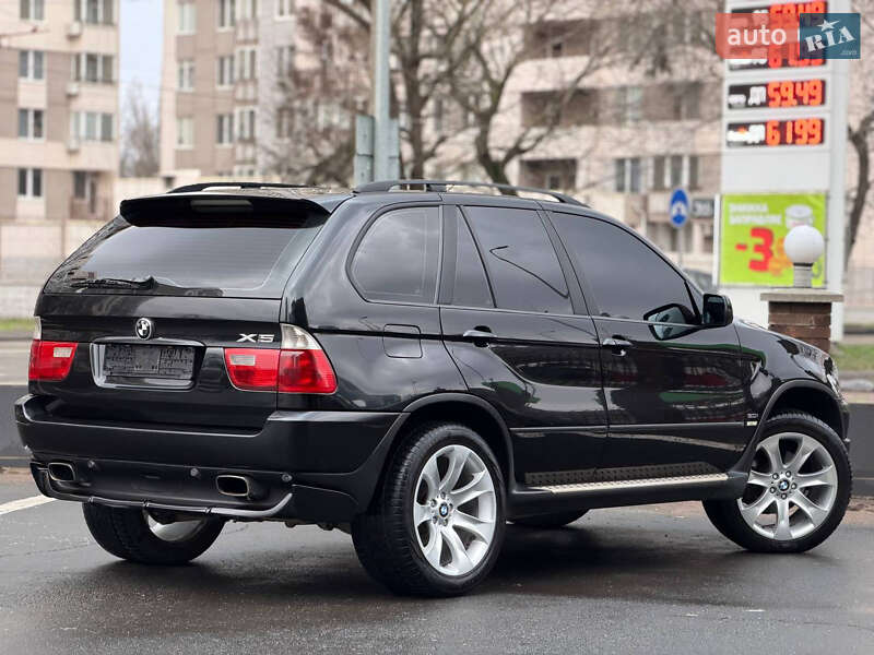 Внедорожник / Кроссовер BMW X5 2004 в Одессе